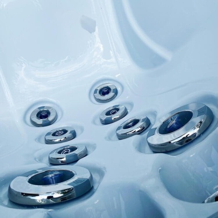 Мини спа-бассейн Wellis Manhattan Life Premium